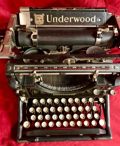 old underwood typewriters.